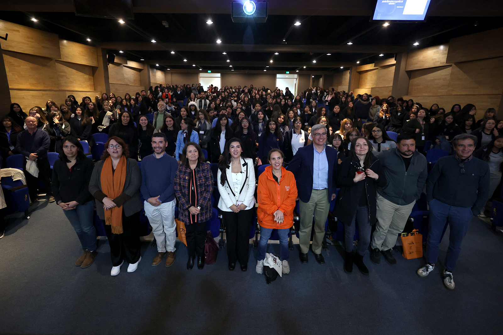 U. de Chile celebra el Día Internacional de las Mujeres en Matemáticas con estudiantes de Liceos Bicentenario